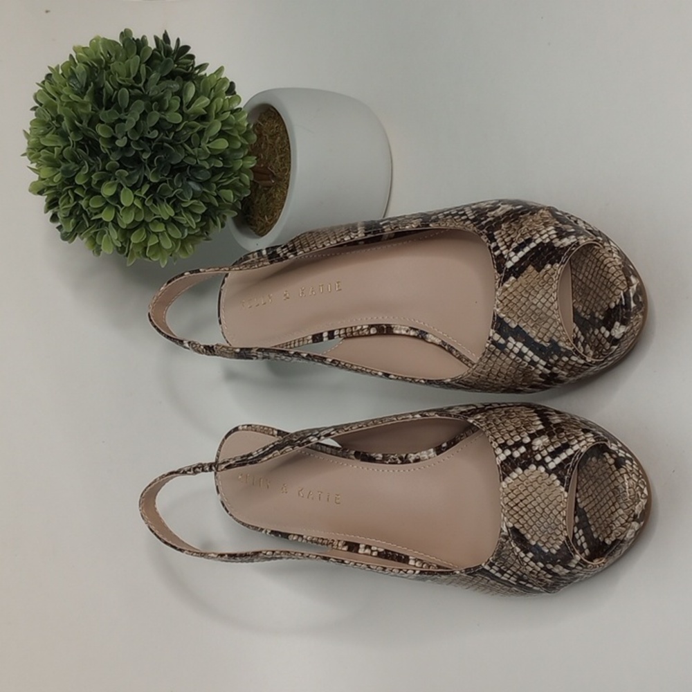 KELLY & KATIE HEELS